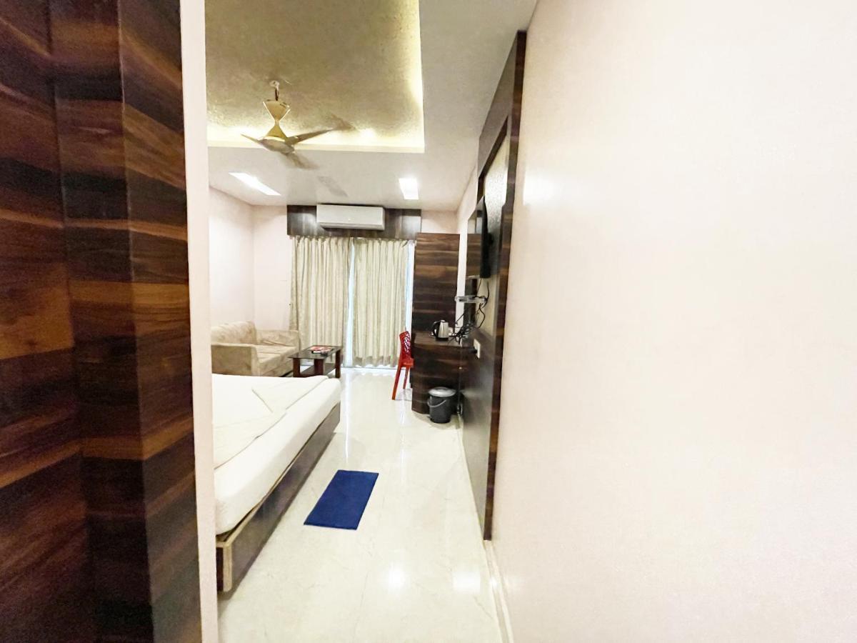 Shree Ganesh Hotel Пури Экстерьер фото