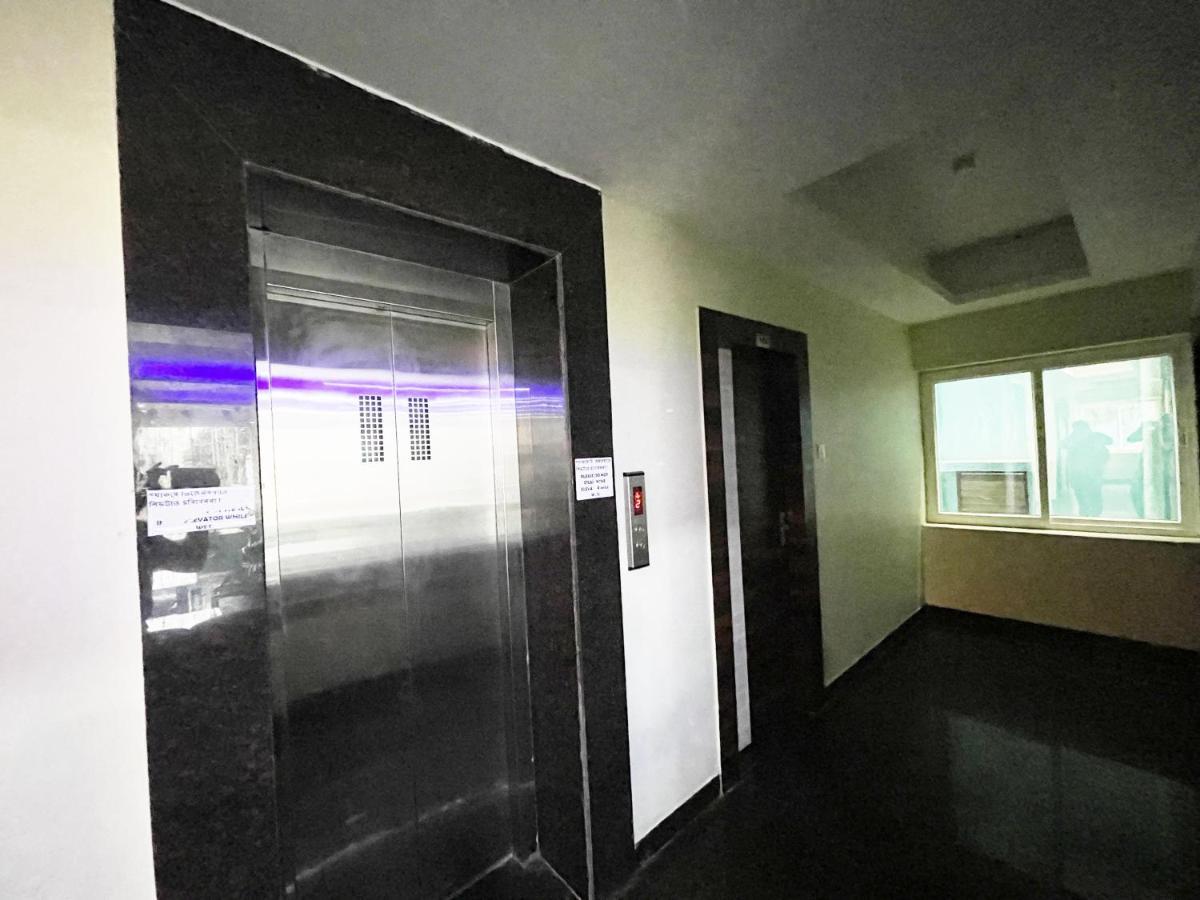 Shree Ganesh Hotel Пури Экстерьер фото