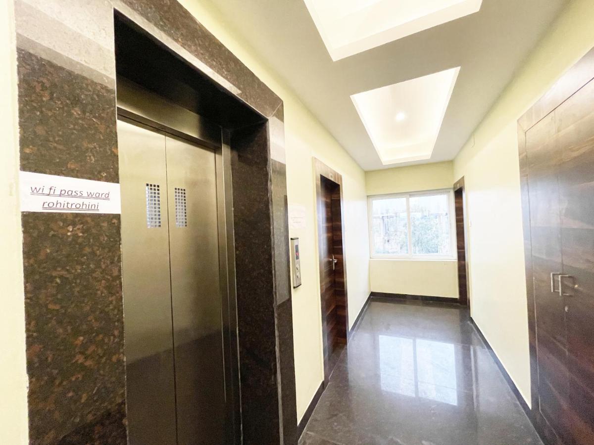Shree Ganesh Hotel Пури Экстерьер фото