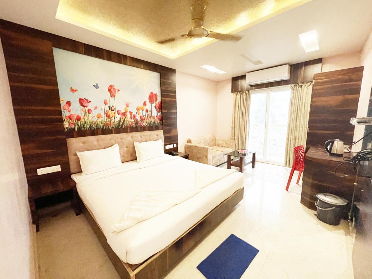 Shree Ganesh Hotel Пури Экстерьер фото