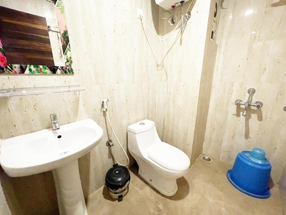 Shree Ganesh Hotel Пури Экстерьер фото