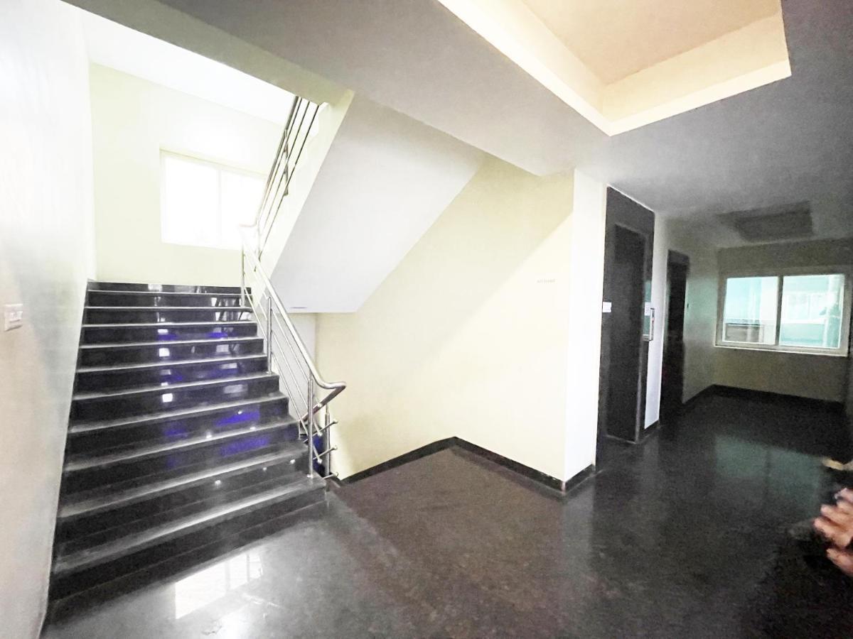 Shree Ganesh Hotel Пури Экстерьер фото