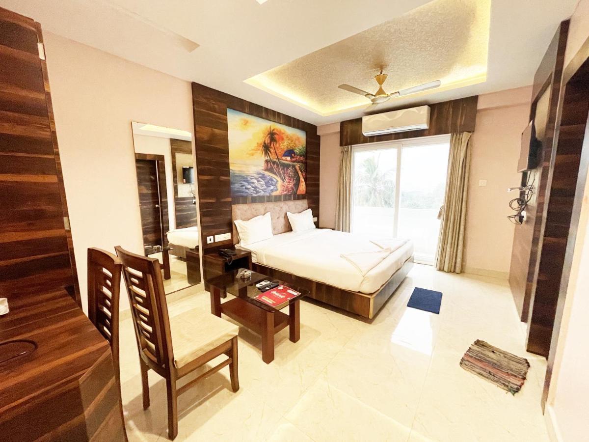 Shree Ganesh Hotel Пури Экстерьер фото